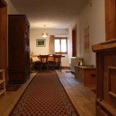 Apartment Davo Tuoi