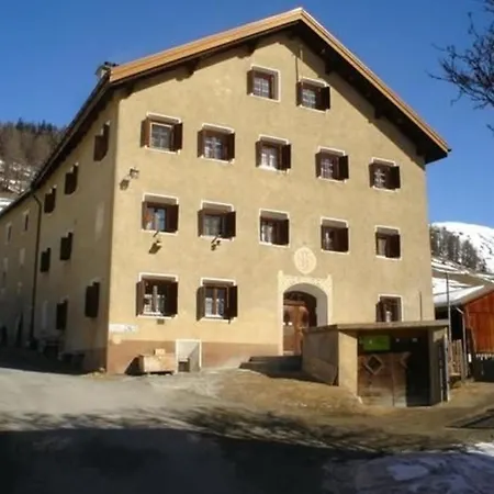 Davo Tuoi Apartment *