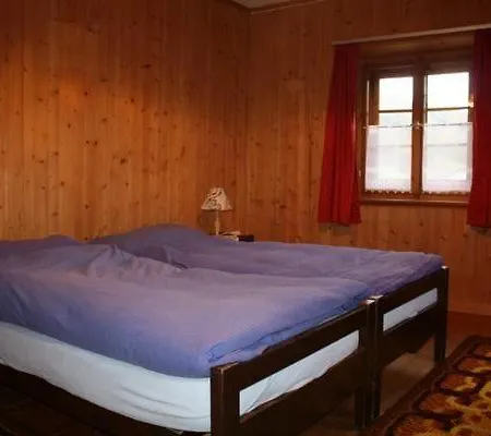 Apartament Davo Tuoi Guarda